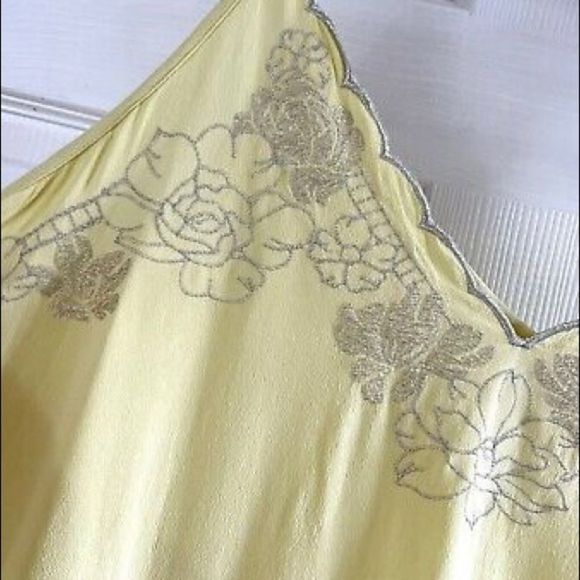 MAURICES Yellow & Silver Embroidered Metallic Scalloped Neckline Cami Size XS - Picture 10 of 14